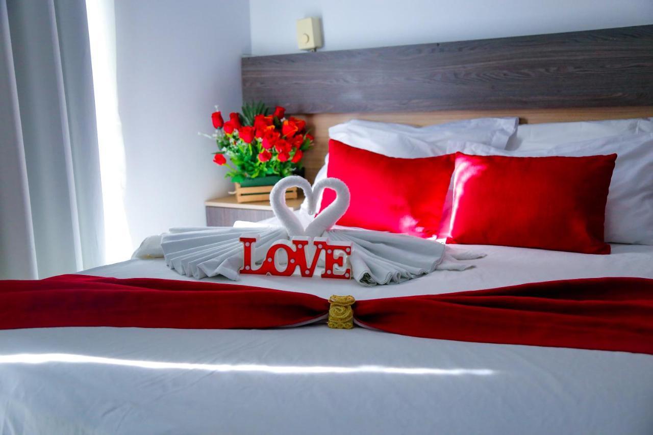 Hotel Camino Verde โตลู ภายนอก รูปภาพ