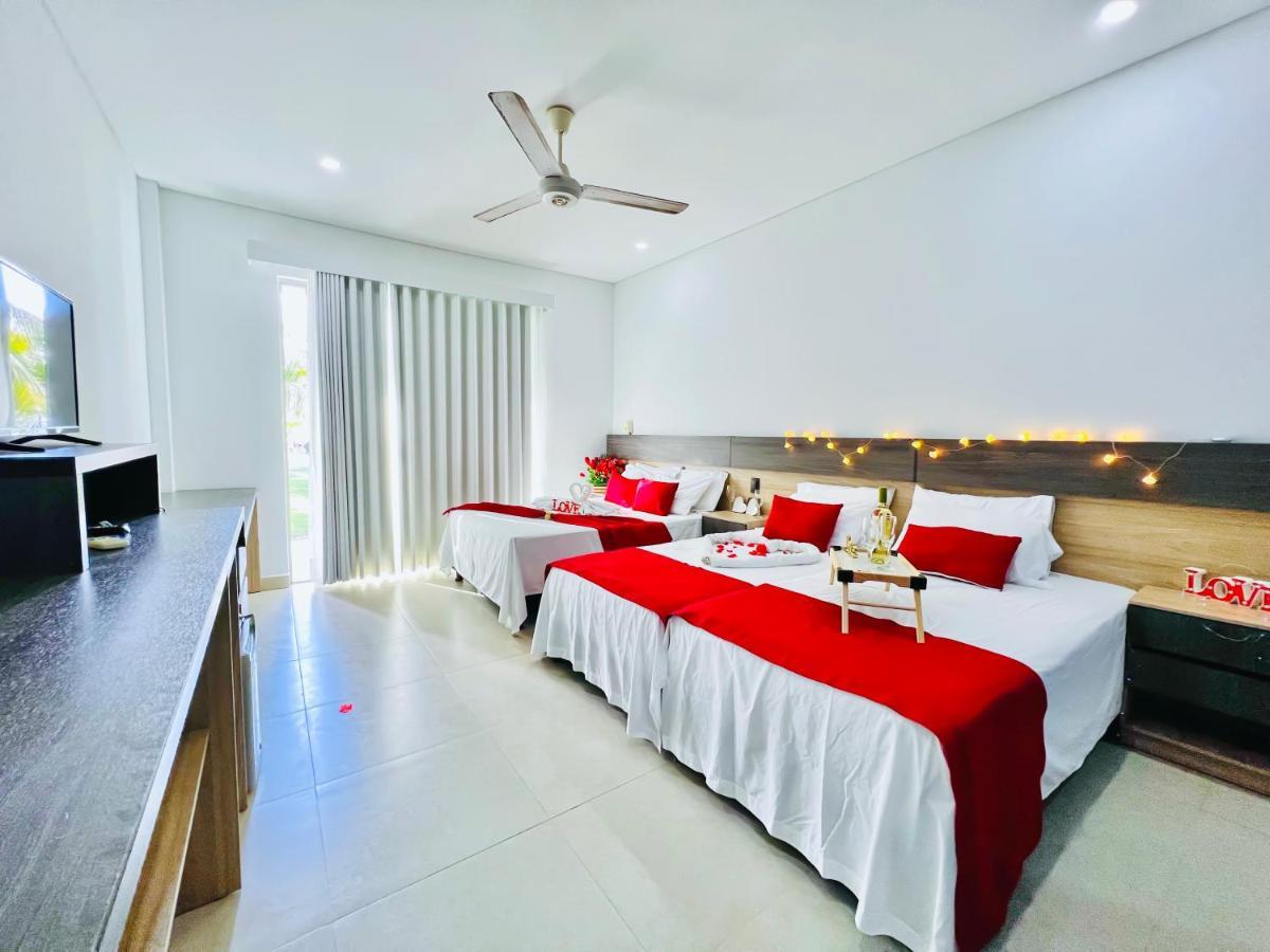 Hotel Camino Verde โตลู ภายนอก รูปภาพ