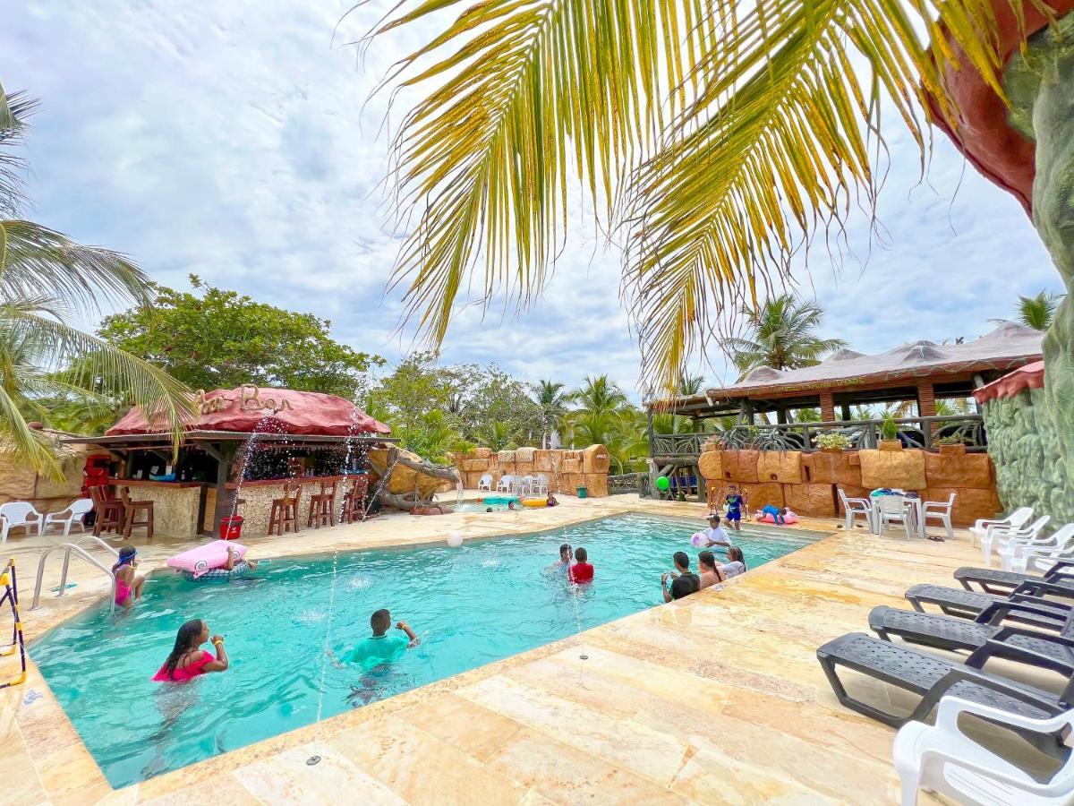 Hotel Camino Verde โตลู ภายนอก รูปภาพ