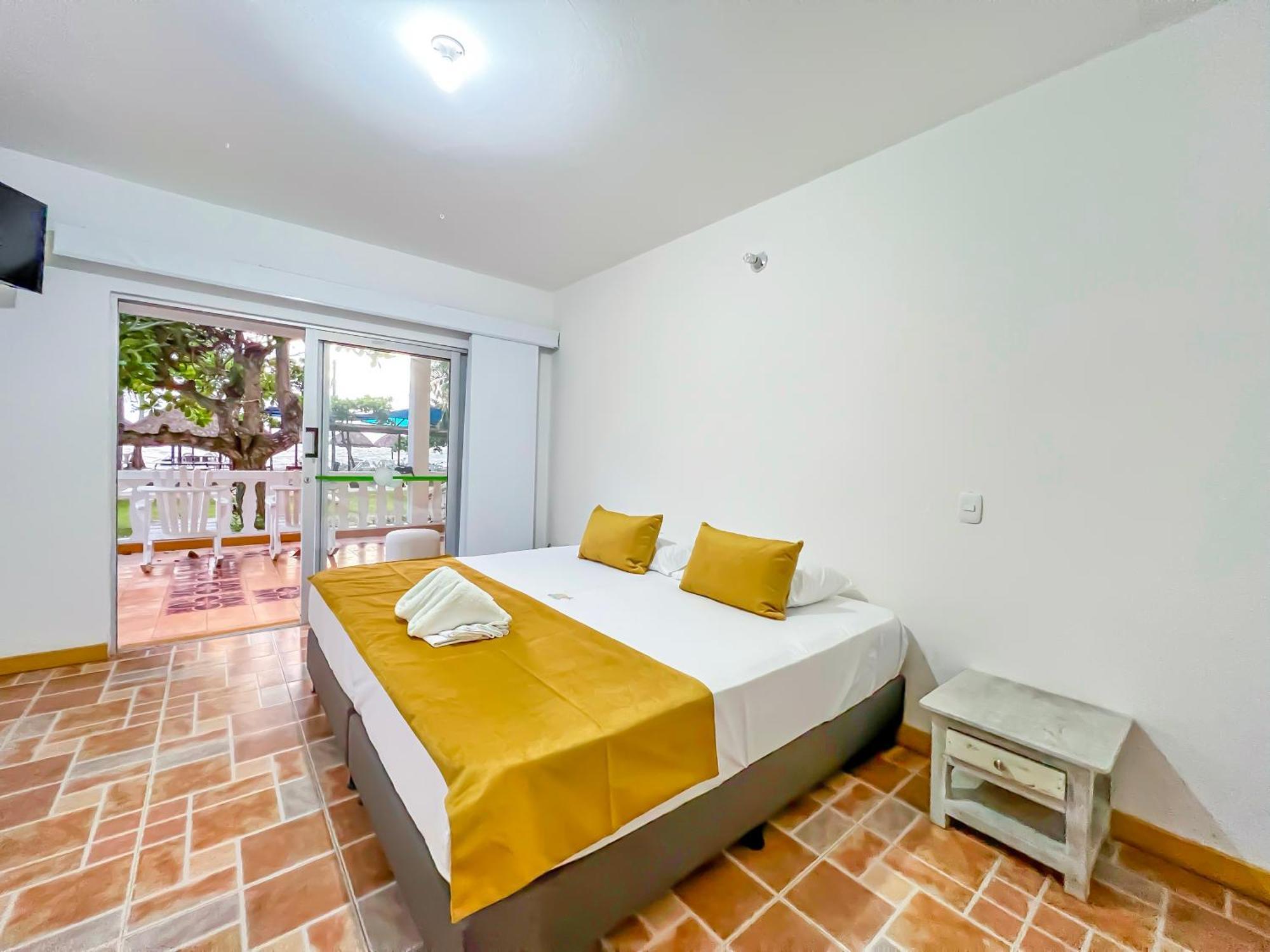 Hotel Camino Verde โตลู ภายนอก รูปภาพ