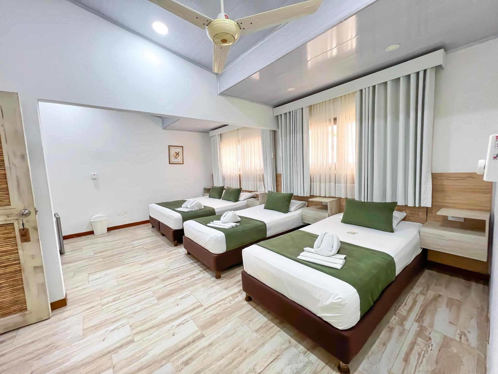 Hotel Camino Verde โตลู ภายนอก รูปภาพ